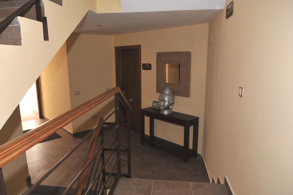 Apartament Edificio Reyes La Adrada Zewnętrze zdjęcie
