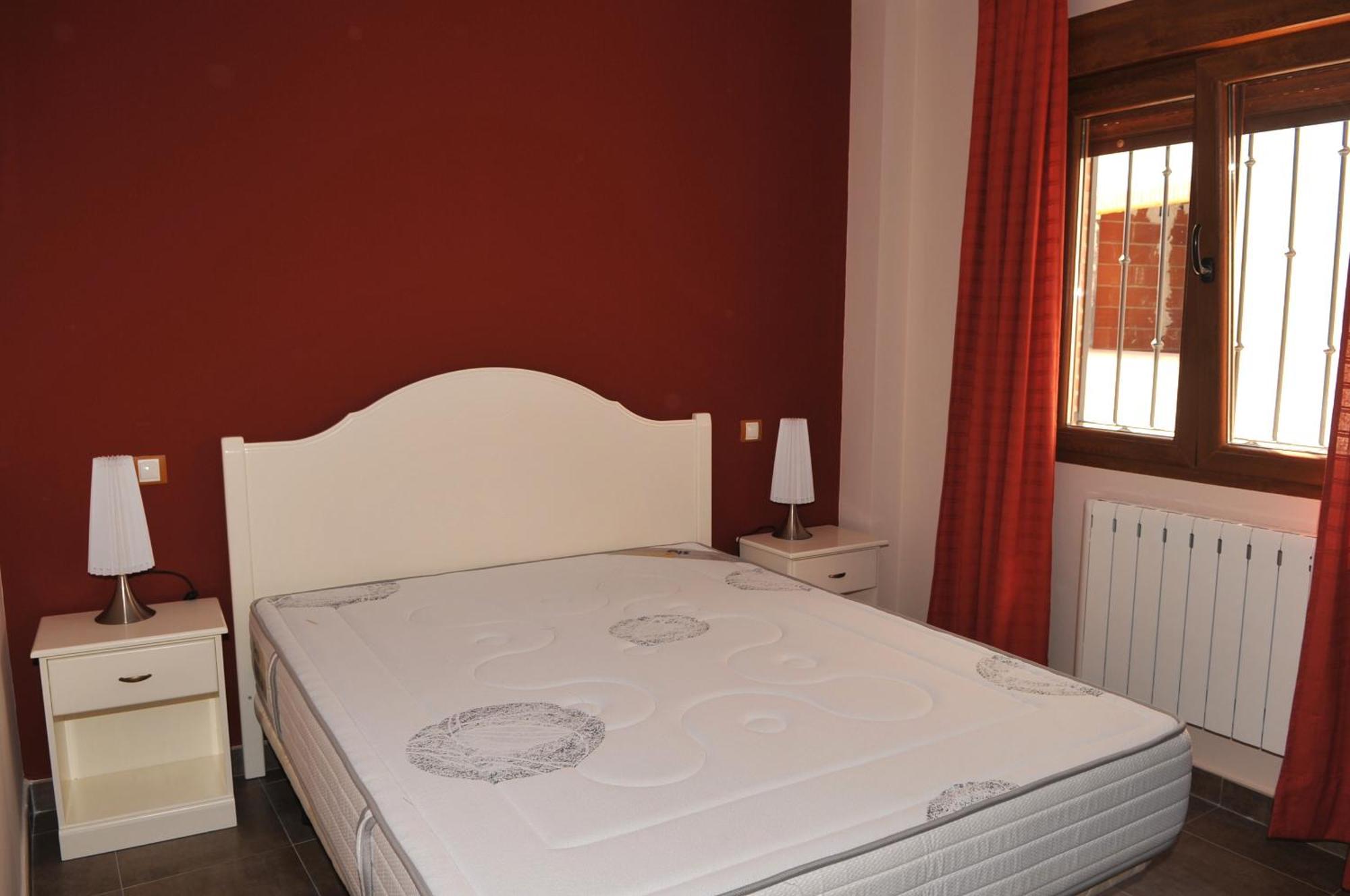Apartament Edificio Reyes La Adrada Zewnętrze zdjęcie